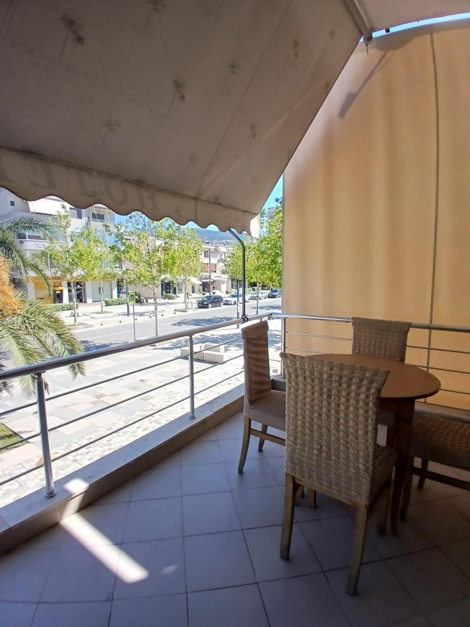 Hotel Rossi Wlora Zewnętrze zdjęcie