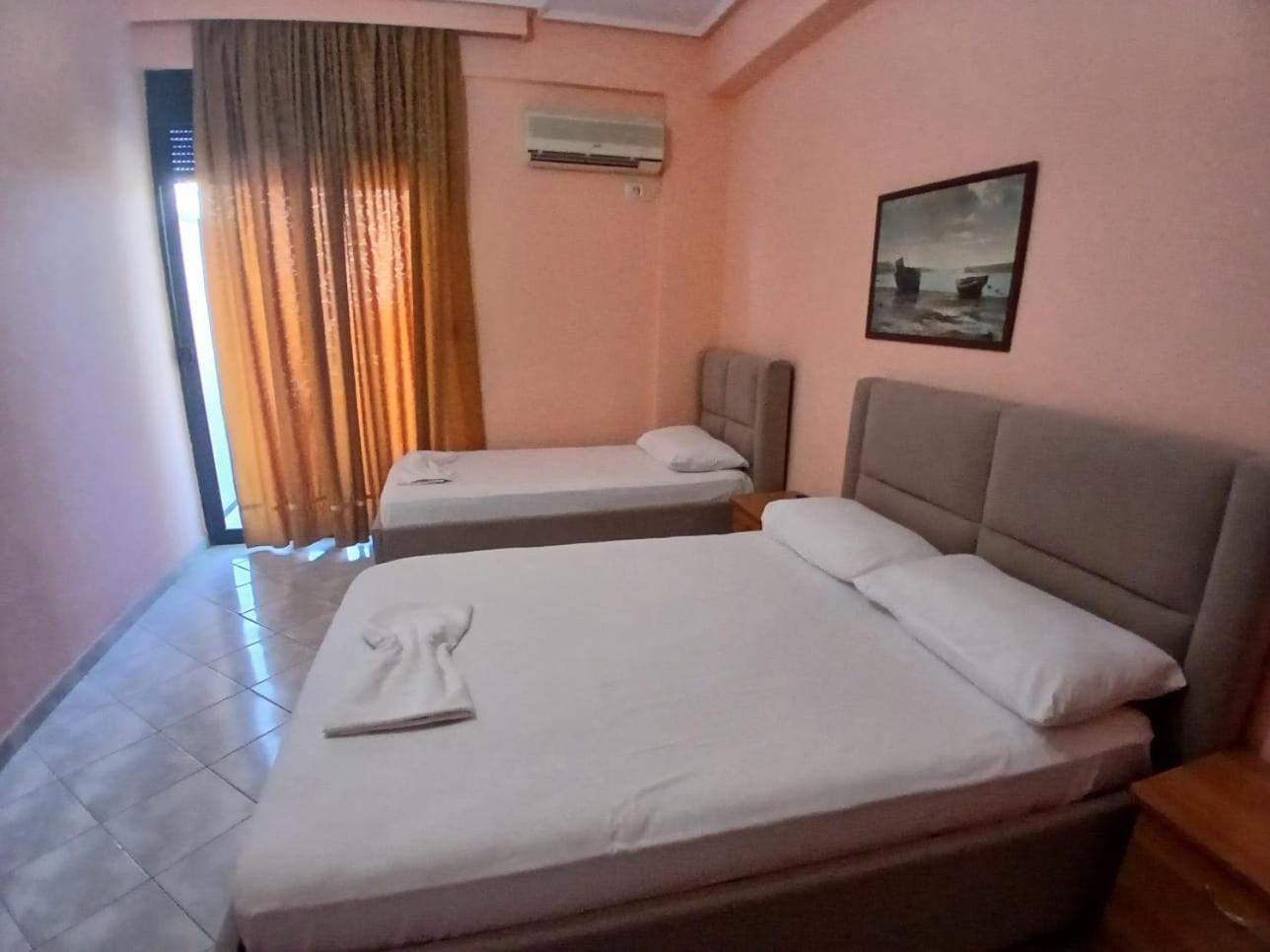 Hotel Rossi Wlora Zewnętrze zdjęcie